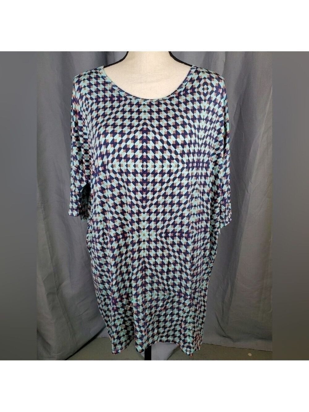 NWT Lularoe Irma, black/red/green geometric pattern, size L
